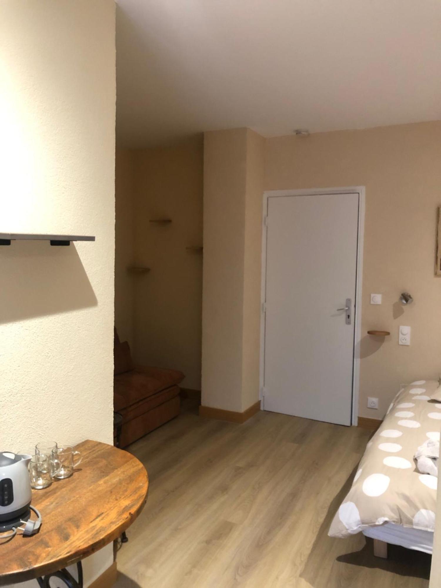 Auberge De La Vallee Saint-Jean-de-Bueges Екстер'єр фото